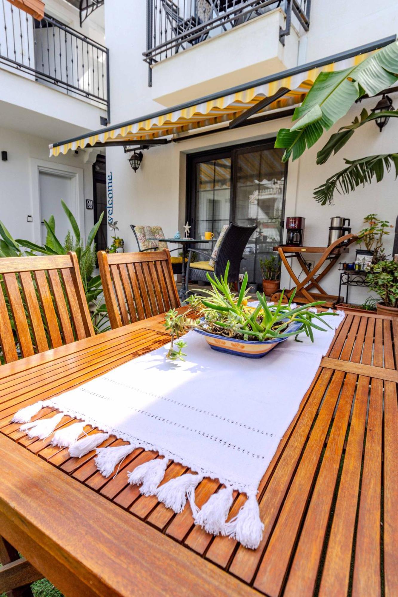 Arden'S House Bed and Breakfast Bodrum Exteriör bild