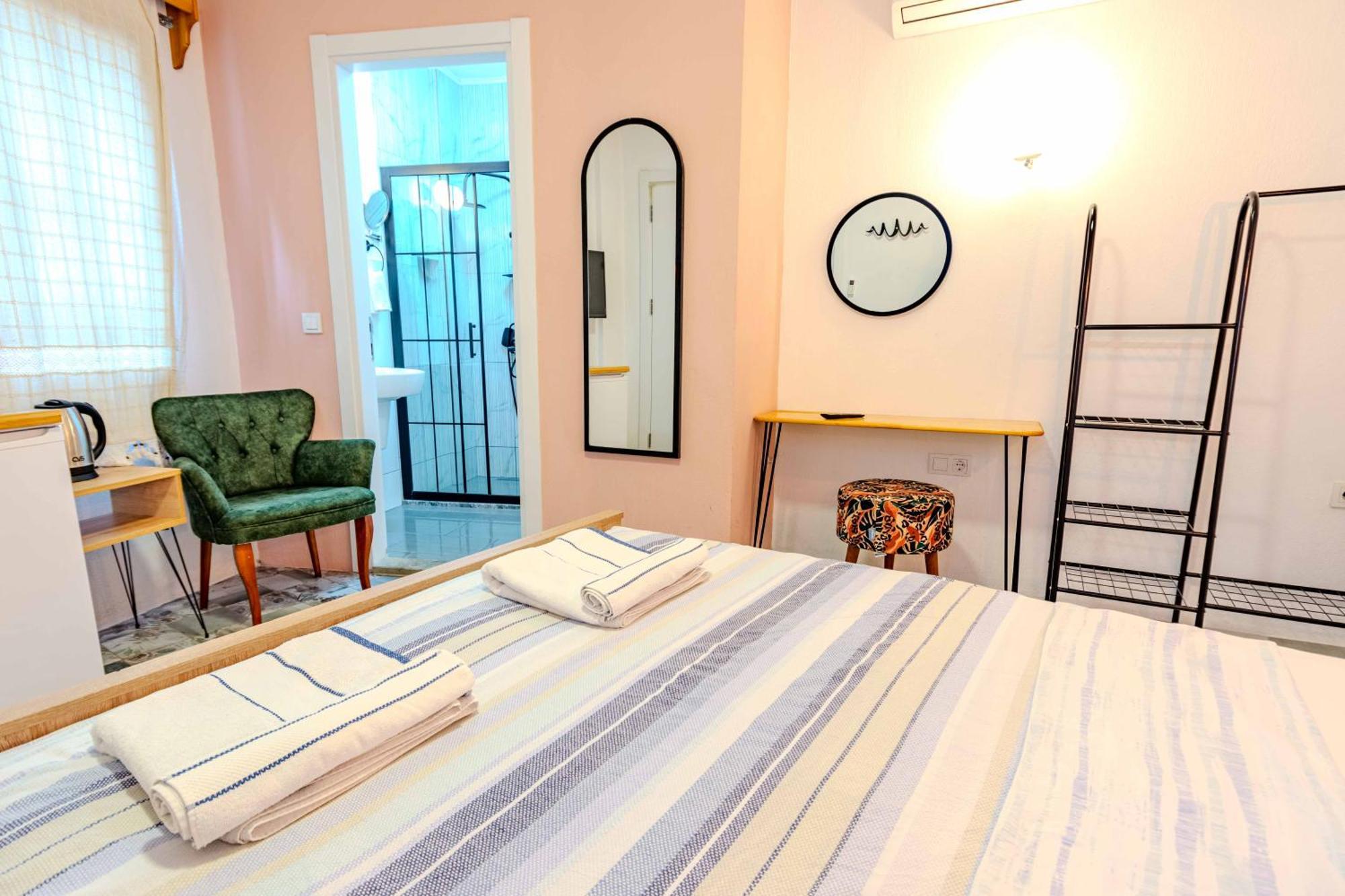 Arden'S House Bed and Breakfast Bodrum Exteriör bild