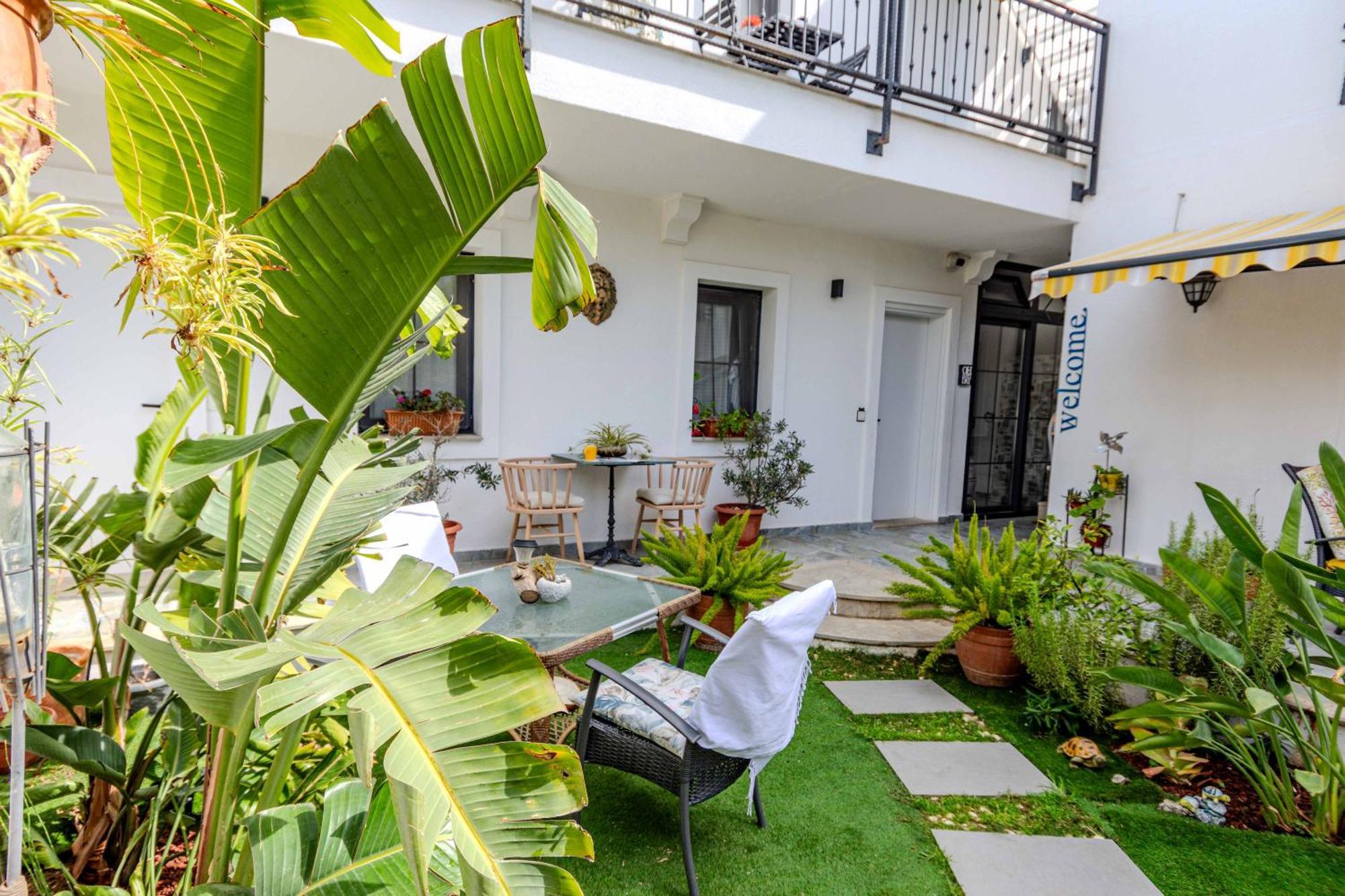 Arden'S House Bed and Breakfast Bodrum Exteriör bild